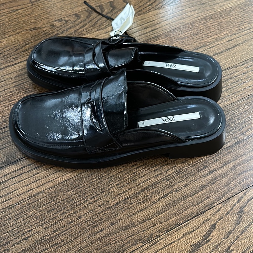 NWT Zara Women’s Loafer Slide On Shiny Black Mules Size 10/41 - Picture 3 of 11